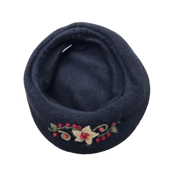 Icelandic Design Women's Vintage 100% Wool Embroidered Hat - Picture 5 of 8
